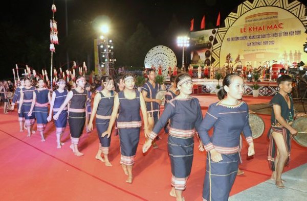 Giữ nhịp cồng chiêng, xoang - Anh 2