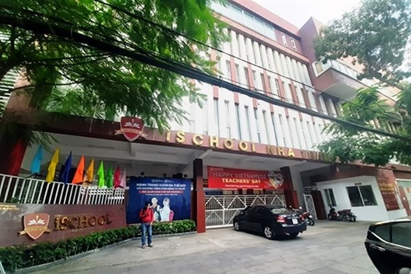 Vụ học sinh Trường iSchool Nha Trang bị ngộ độc: Phát hiện 3 loại vi khuẩn độc hại trong mẫu thức ăn - Anh 1