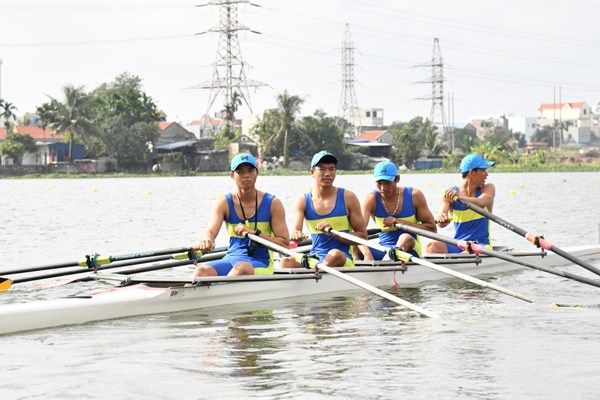 TP.HCM dẫn đầu toàn đoàn môn Rowing Đại hội Thể thao toàn quốc - Anh 1