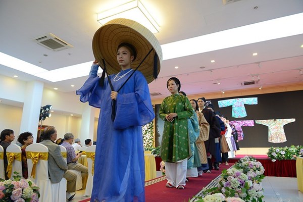 Diễn đàn doanh nhân, doanh nghiệp với bảo tồn và gìn giữ di sản văn hóa - Anh 1