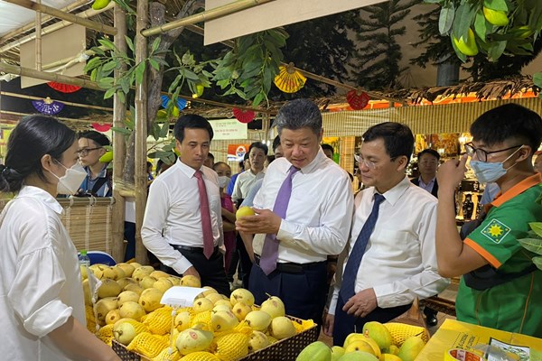 Sôi động Hội chợ Đặc sản vùng miền Việt Nam 2022 - Anh 2
