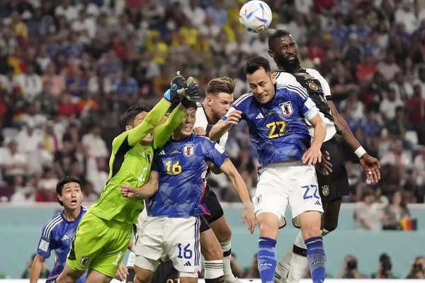Tuyển Nhật Bản kiên cường quật ngã Đức tại World Cup 2022 - Anh 1