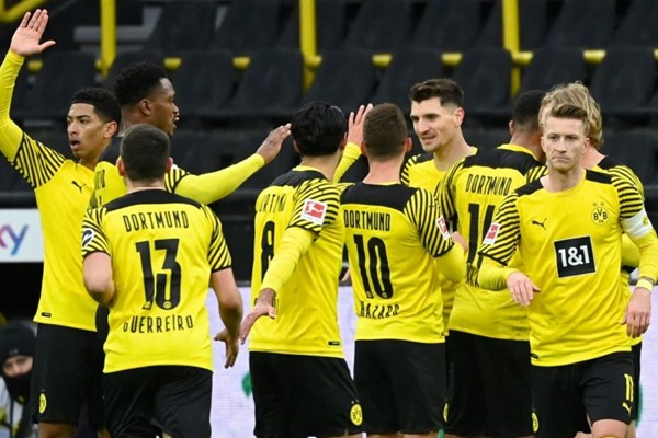 CLB Dortmund sẽ tới Hà Nội vào rạng sáng 29.11 với hơn 100 thành viên - Anh 1