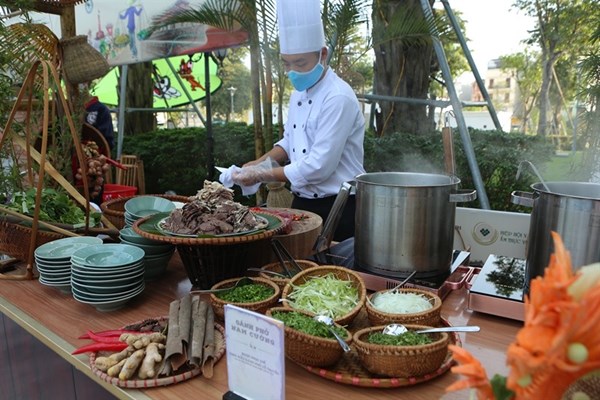 Tái hiện không gian phở xưa Nam Định tại làng Vân Cù - Anh 4