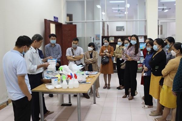 Nâng cao kỹ năng bảo quản, tu bổ và phục chế tài liệu cho cán bộ thư viện - Anh 1