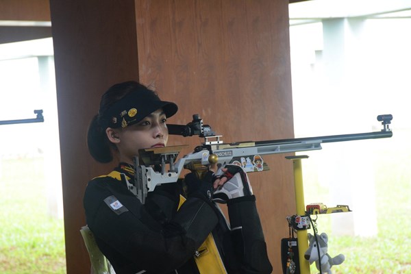 Nhà vô địch SEA Games 31 Phí Thanh Thảo đoạt HCV môn Bắn súng Đại hội Thể thao toàn quốc lần thứ IX - Anh 2