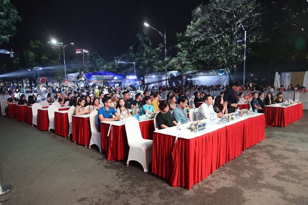 Cơ hội để Hà Nội quảng bá du lịch qua giải VnExpress Marathon - Anh 1