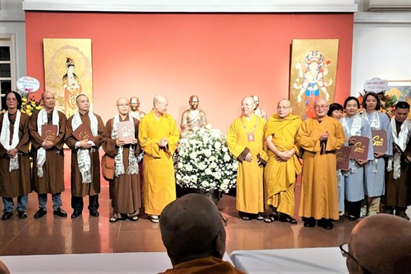 Triển lãm 