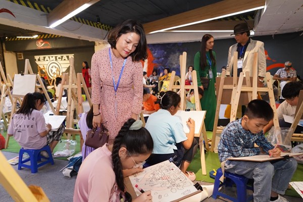 Hơn 300 thiếu nhi thi vẽ tranh 