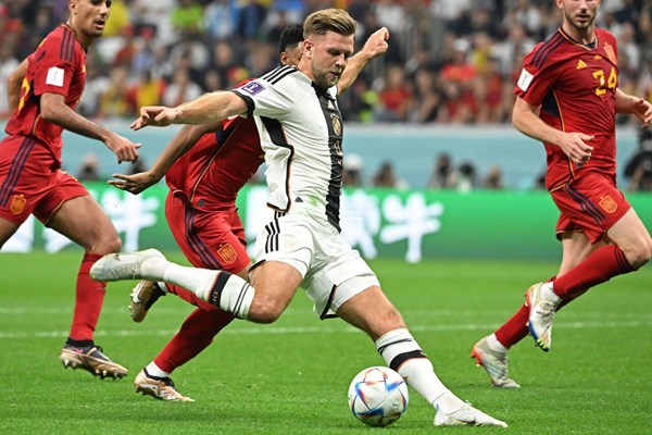 Bảng “tử thần” World Cup 2022 trở nên khó lường - Anh 1