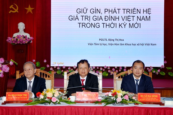 Tính cấp thiết xây dựng tổng thể các hệ giá trị quốc gia - Anh 4
