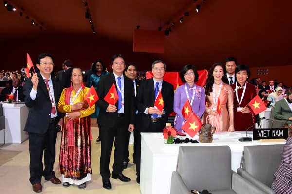 Nghệ thuật làm gốm của người Chăm được UNESCO ghi danh di sản văn hóa phi vật thể cần bảo vệ khẩn cấp: Di sản sẽ được quan tâm, bảo vệ tốt hơn cho mai sau - Anh 1
