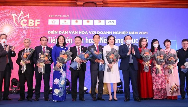 Lễ trao giải thưởng công nhận “Doanh nghiệp đạt chuẩn Văn hóa kinh doanh ” năm 2022: Nhân rộng điển hình trong thực thi văn hóa doanh nghiệp - Anh 1