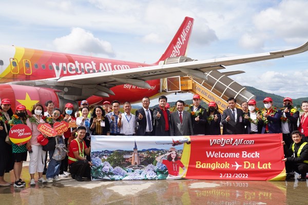 Vietjet bay thẳng từ Đà Lạt đến Băng Cốc chỉ từ 360.000đ - Anh 1