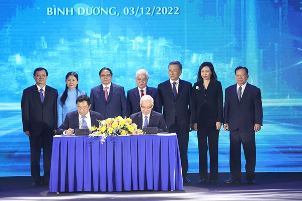 Thủ tướng: Khởi nghiệp và đổi mới sáng tạo luôn là động lực quan trọng cho sự phát triển của mỗi quốc gia - Anh 2