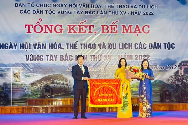 Đậm sắc màu văn hóa Tây Bắc trên đất Tổ - Anh 3