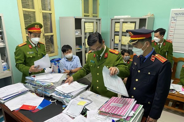 Kỷ luật Đảng ủy Sở Y tế Thừa Thiên Huế nhiệm kỳ 2020-2025 - Anh 1