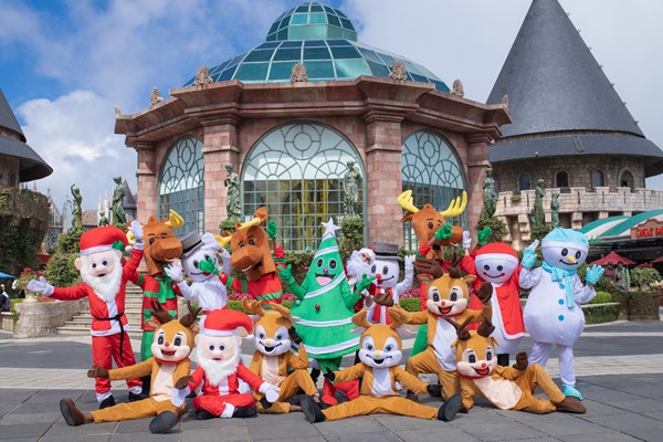 Nhiều trải nghiệm mùa đông hấp dẫn ở Sun World Ba Na Hills - Anh 1