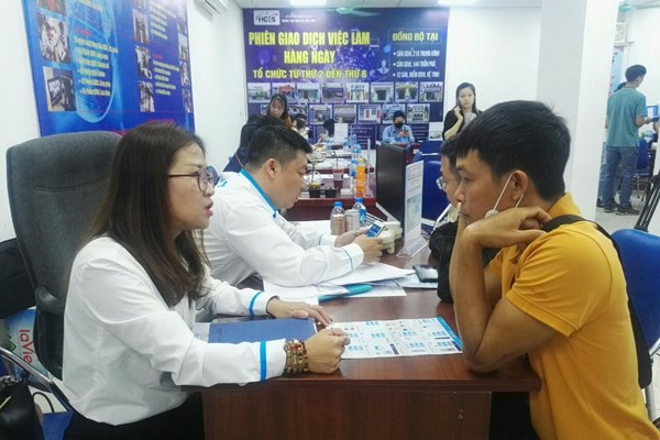 Gắn kết giáo dục nghề nghiệp Thủ đô với thị trường lao động - Anh 1