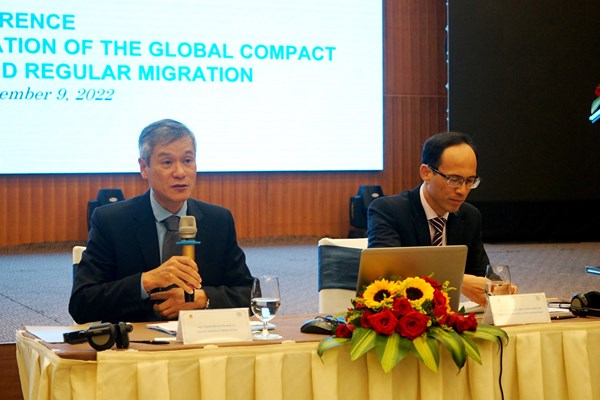 Việt Nam luôn ủng hộ cách tiếp cận mở và toàn diện về di cư - Anh 2