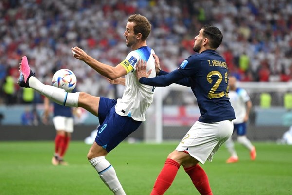 Tuyển Pháp vào bán kết World Cup 2022 - Anh 1