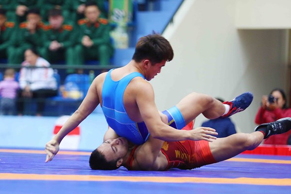 Hà Nội dẫn đầu môn Vật tại Đại hội Thể thao toàn quốc lần thứ IX - Anh 1