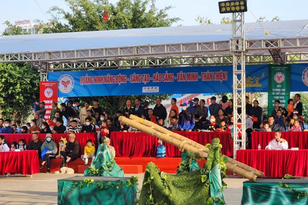 Sôi nổi môn Lân – Sư – Rồng - Anh 2