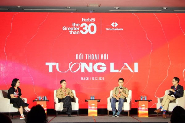“Đối thoại với tương lai”: Thành công từ sự khác biệt - Anh 1