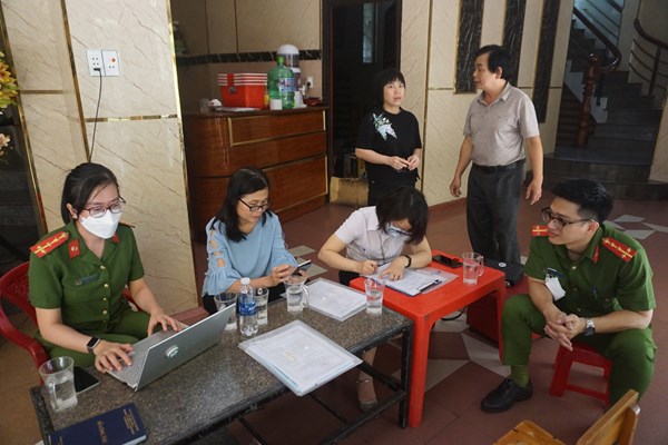 Đà Nẵng đình chỉ 35 quán karaoke vi phạm quy định PCCC - Anh 1