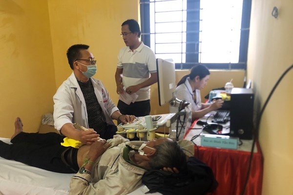 Tuổi trẻ Quảng Ngãi hưởng ứng “Ngày thanh niên cùng hành động” - Anh 2