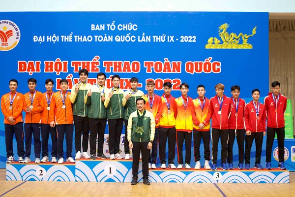 Hải Phòng giành HCV đầu tiên ở môn đấu kiếm - Anh 3