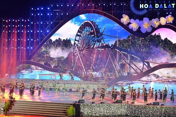 Đặc sắc Lễ khai mạc Festival hoa Đà Lạt - Anh 1