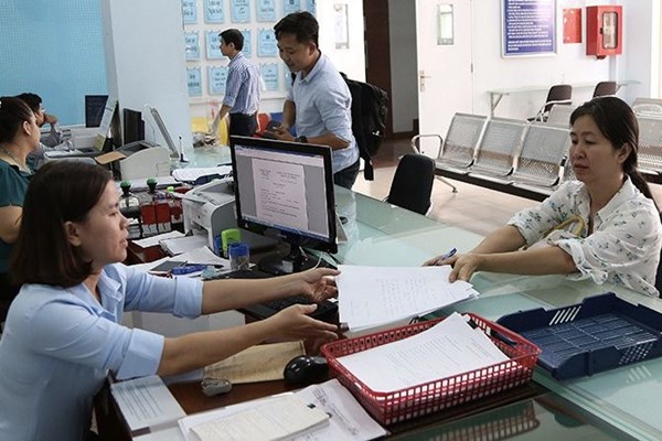 Luật Hộ tịch góp phần quan trọng bảo vệ ngày càng tốt hơn quyền và lợi ích hợp pháp của người dân - Anh 2