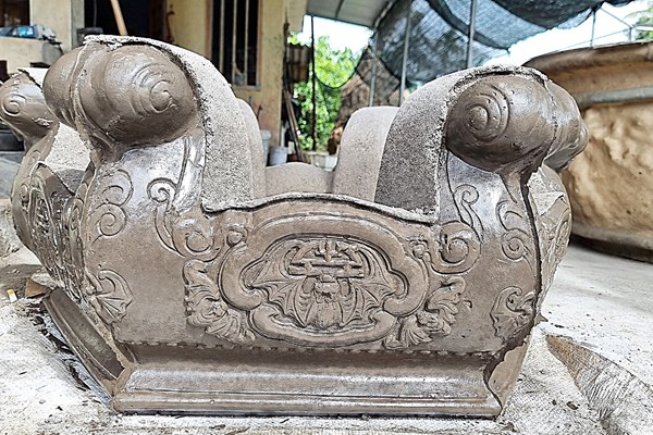 Nghề làm chậu cây cảnh rộn ràng những ngày cận Tết - Anh 4