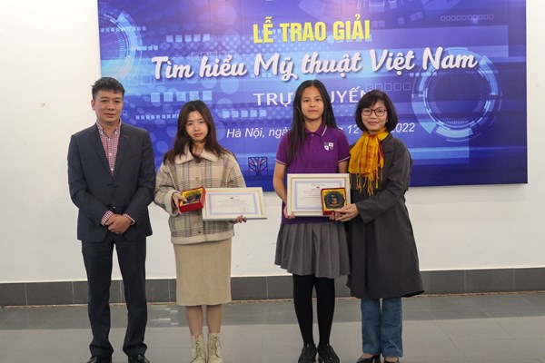 Trao giải chương trình “Tìm hiểu mỹ thuật Việt Nam” - Anh 3