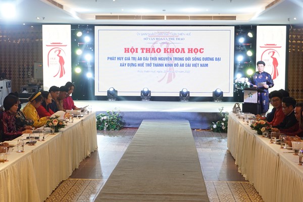 Áo dài thời Nguyễn trong đời sống đương đại: Làm gì để phát huy giá trị? - Anh 1