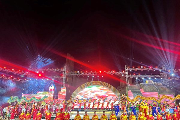 Tổng kết Năm Du lịch quốc gia - Quảng Nam 2022: Lan tỏa xu hướng du lịch xanh trong cộng đồng - Anh 1