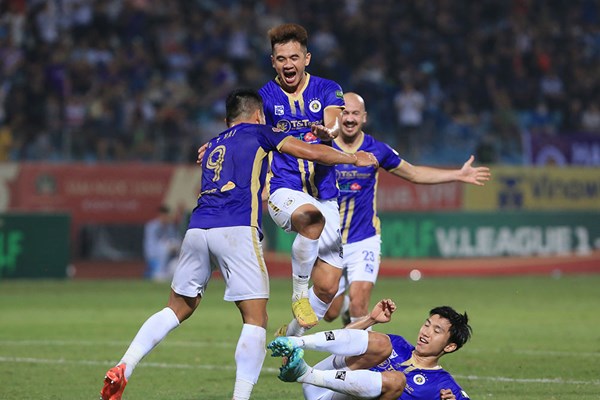 Sẽ có trọng tài ngoại điều hành tại V.League 2023 - Anh 1