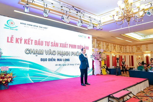 “Chạm vào hạnh phúc” phần 3: Chuyển tải những thông điệp nhân văn - Anh 3