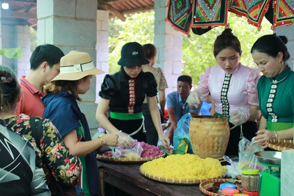 Chương trình Chào xuân 2023 tại “Ngôi nhà chung” - Anh 2