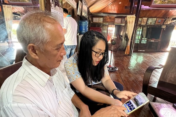 Nông dân chuyển đổi số để làm du lịch - Anh 2