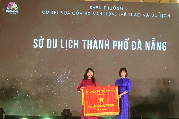 Ngành Du lịch Đà Nẵng sẽ tập trung thực hiện các đề án lớn để thu hút khách quốc tế - Anh 1