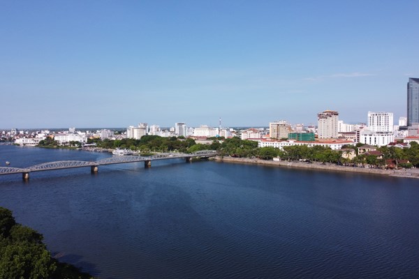 Huế xây dựng phương án mô hình các đơn vị hành chính khi lên Thành phố trực thuộc Trung ương - Anh 2