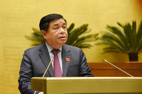 Phấn đấu đến năm 2030, GDP bình quân đầu người đạt khoảng 7.500 USD - Anh 1