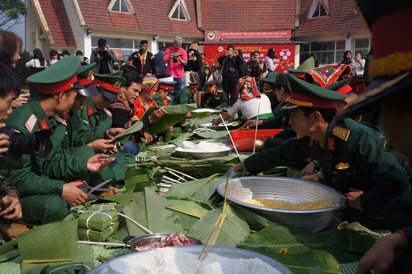 Tết vì người nghèo tại “Ngôi nhà chung” - Anh 3