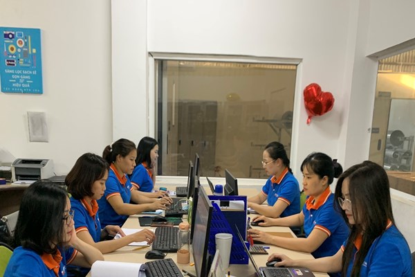 Cách các doanh nghiệp nhỏ sống sót trong đại dịch - Anh 1