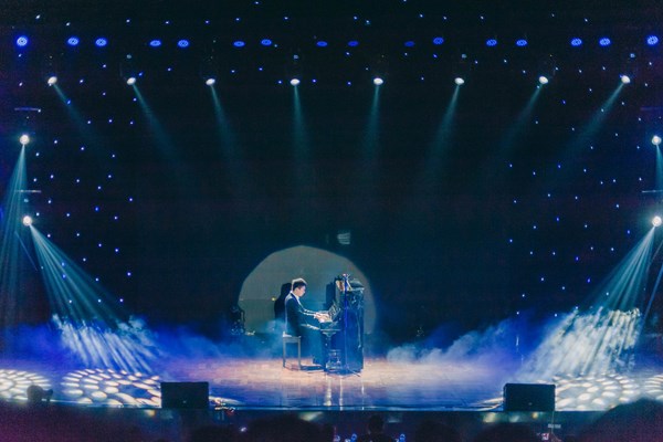 Bùng nổ những sắc màu tài năng trong vòng chung khảo Ams’ Got Talent mùa - Anh 7