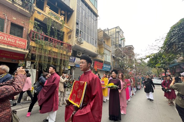 Lên phố cổ chơi Tết Việt- Tết Phố - Anh 3