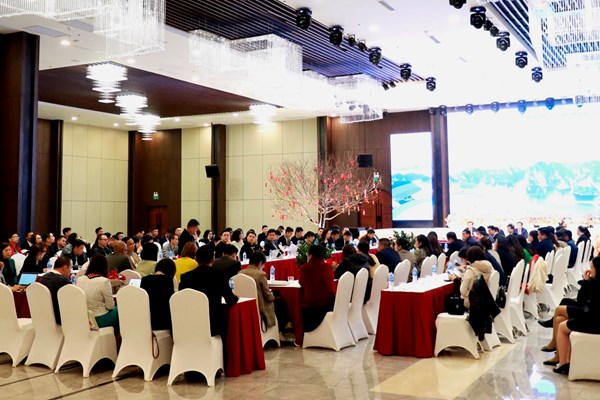 Cần thống nhất cách thức thực hiện việc khai thác thị trường khách Trung Quốc - Anh 2