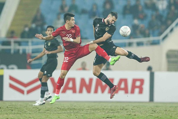 Tuyển Việt Nam lập nhiều kỷ lục khi giành quyền vào chung kết AFF Cup 2022 - Anh 1